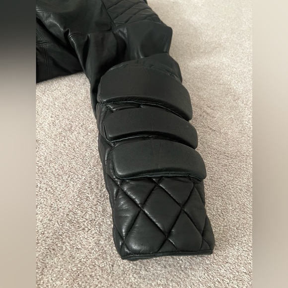 Gianfranco Ferré Quilted Padded Motorcycle Leather Jacket – Black (IT 46) - Picture 7 of 16